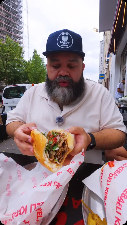 Vorschaubild: 🥙 Deli Kebab in Köln, Hype oder wirklich so gut? 👀